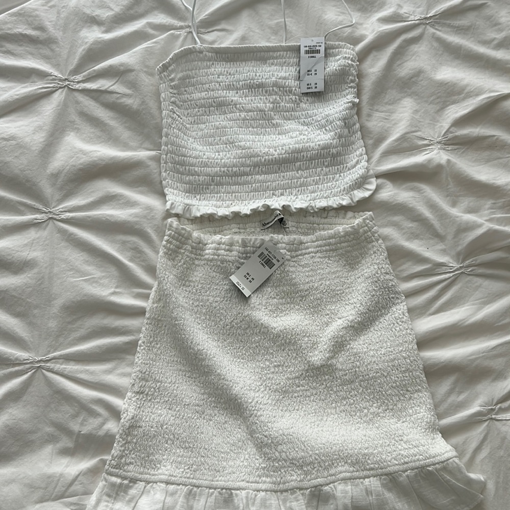 NWT ABERCROMBIE SET